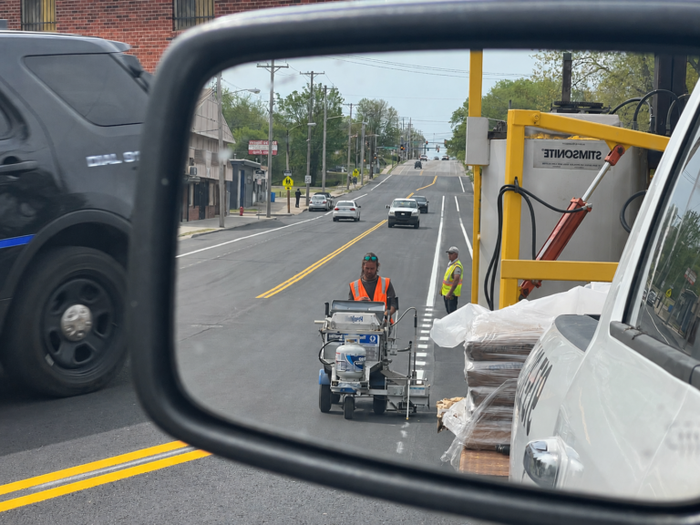 Live striping thermoplastic skips
